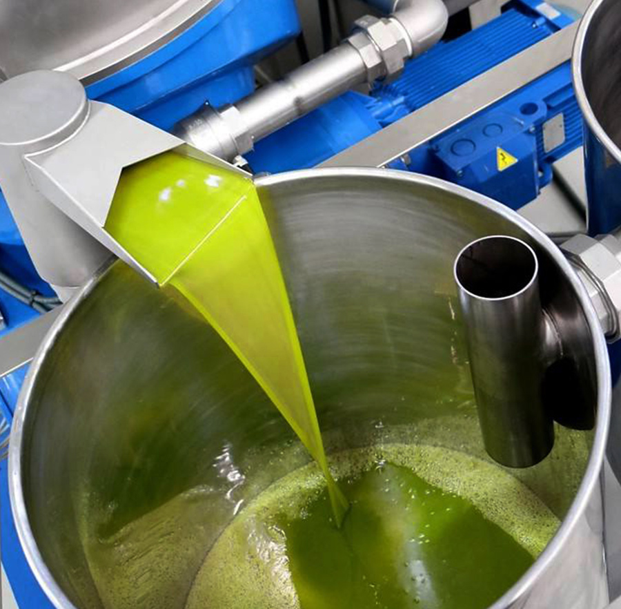 純物理低溫壓榨，
無任何防腐劑和添加劑。